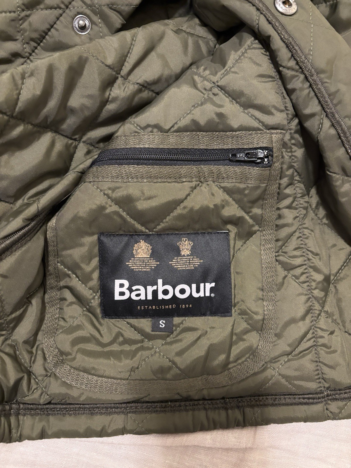 NWT Barbour Jacket Men’s S Green Liddesdale Quilted Olive Classic Corduroy Coat