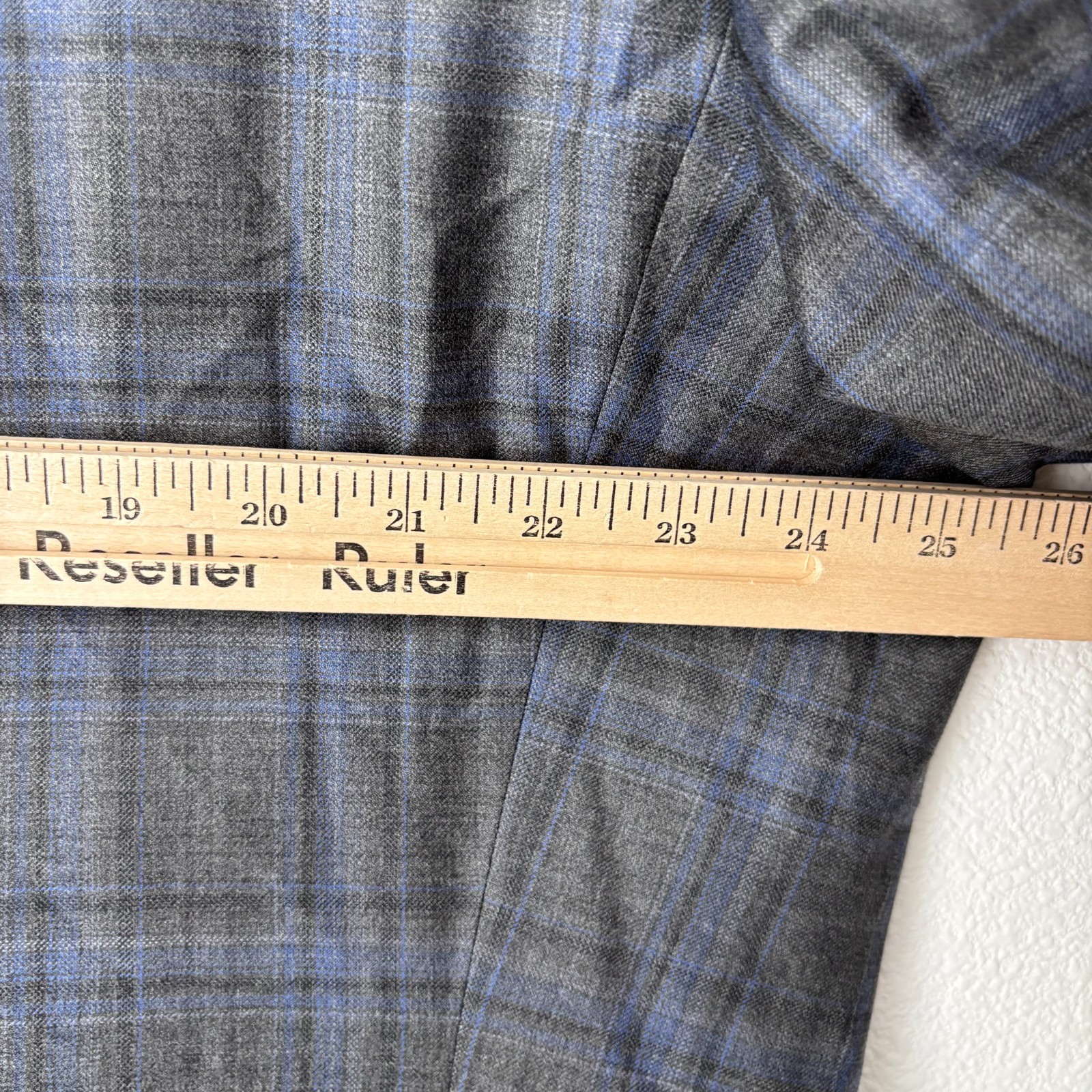 Hart Schaffner Marx Blazer Men’s 48R Gray Blue Plaid 2-Button Union Made in USA