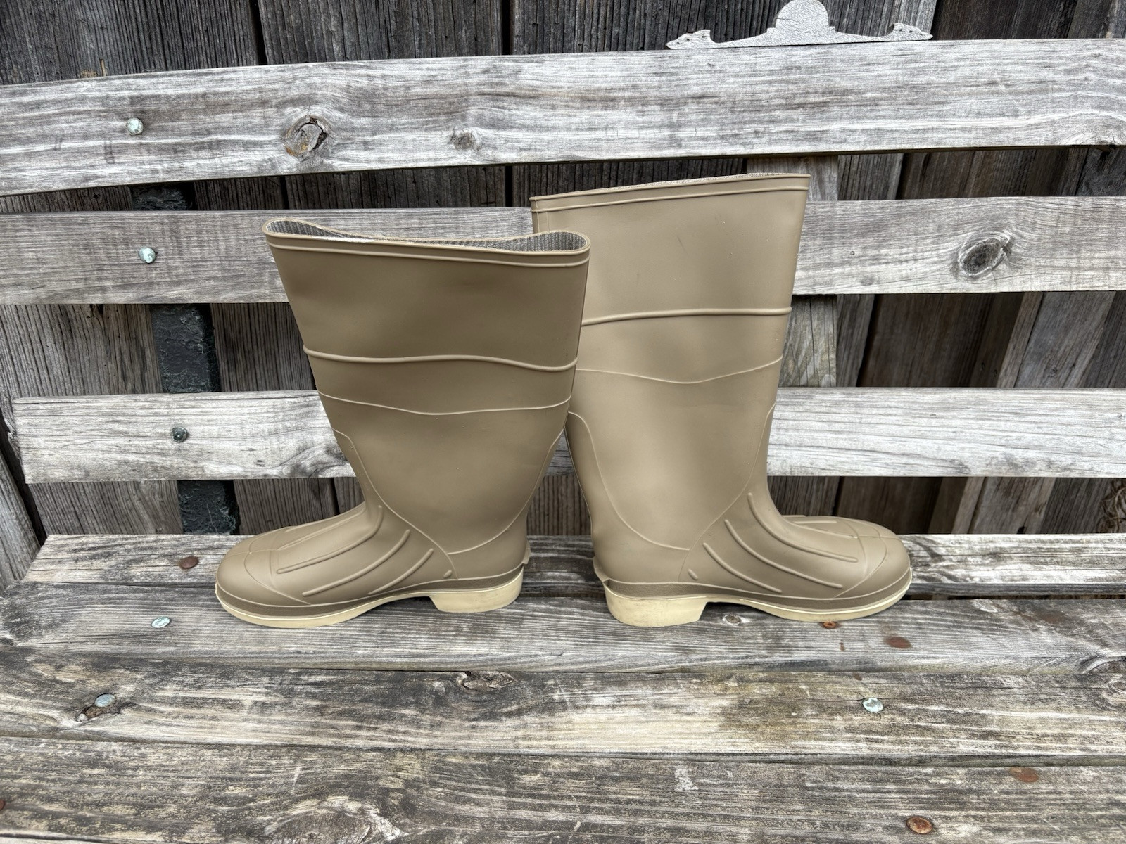 Honeywell Servus ANSI 241 PT99 M I 75 C 75 Men’s servus Rubber Boot, Steel Toe