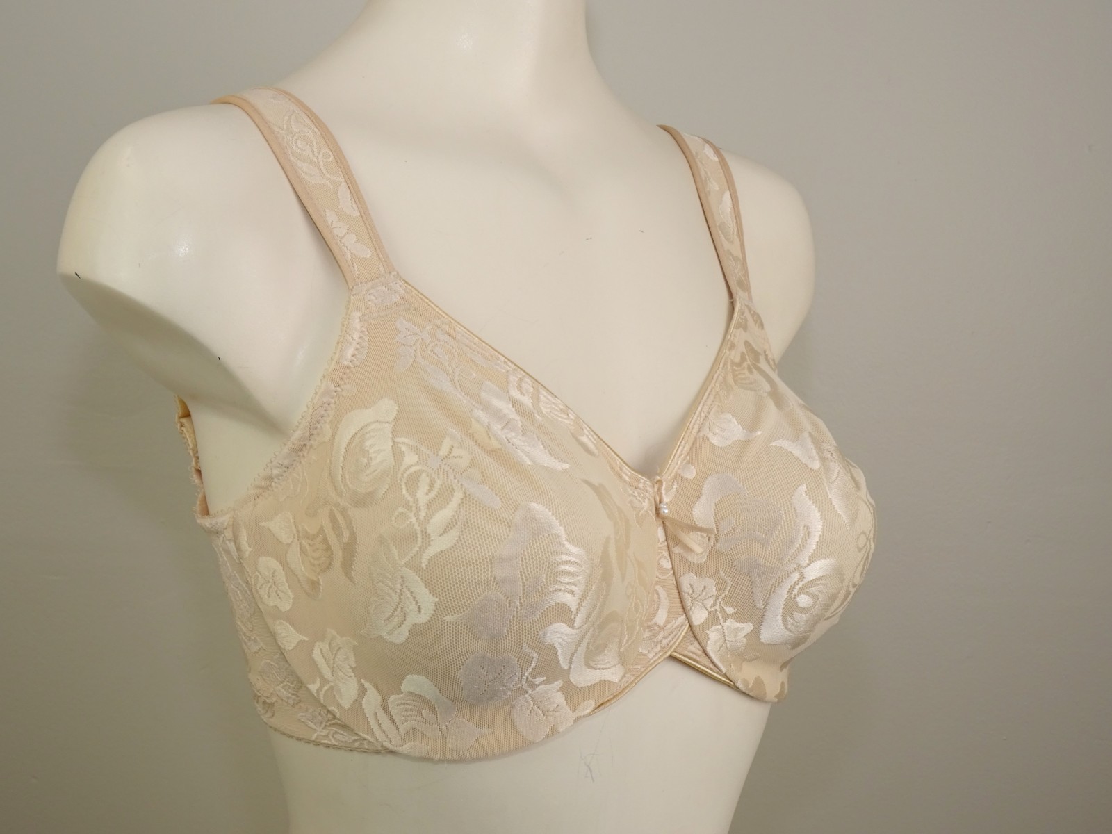 Wacoal 85567# Awareness Full Coverage Unlined Underwire Bra US Size 40 C