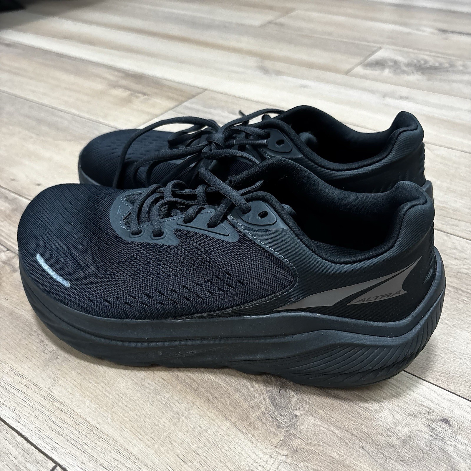Altra Via Olympus 2 Running Shoes Womens Size 8.5 US Black (AL0A85NA000) A+++