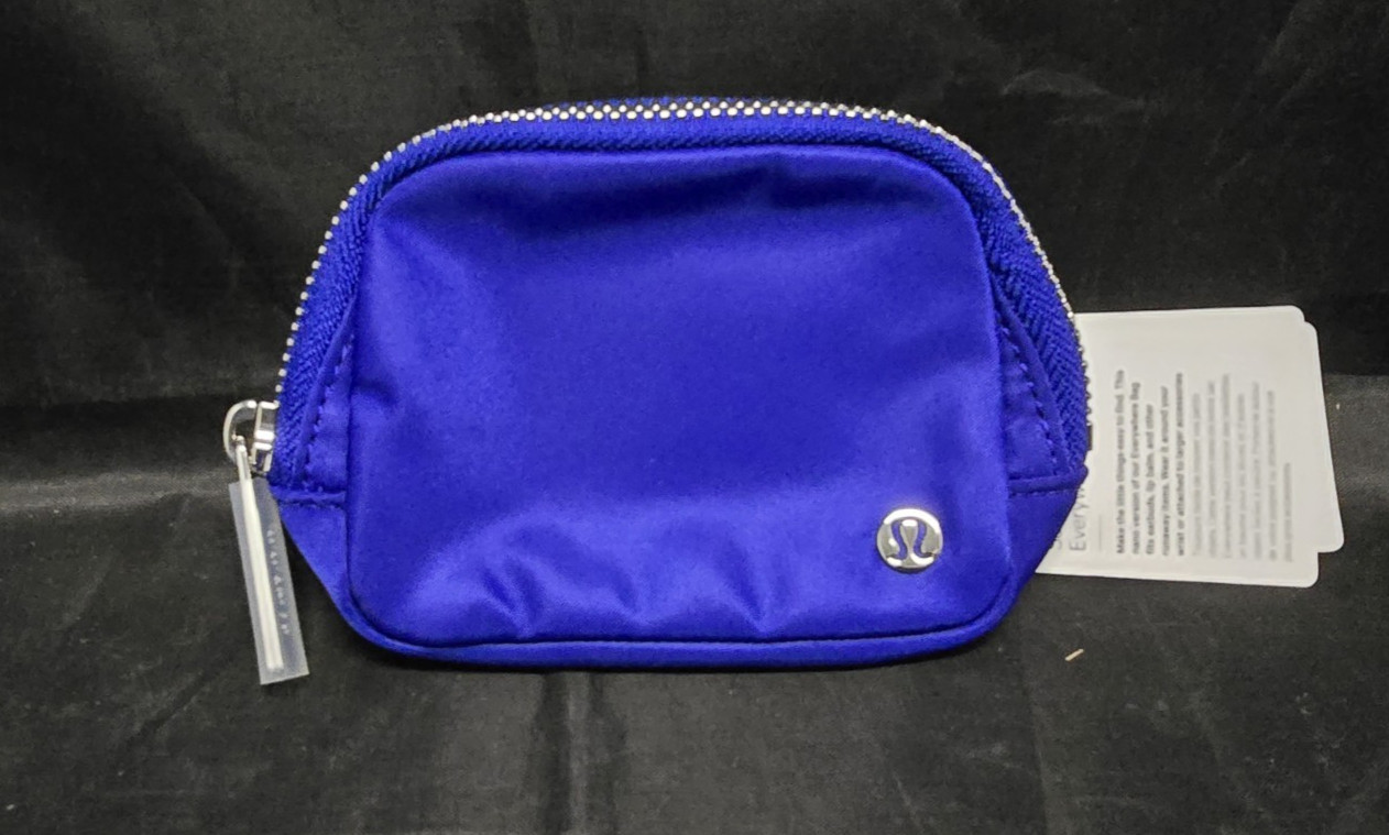 New NWT lululemon Everywhere Belt Bag Nano Blue Lightweight Zipper Logo