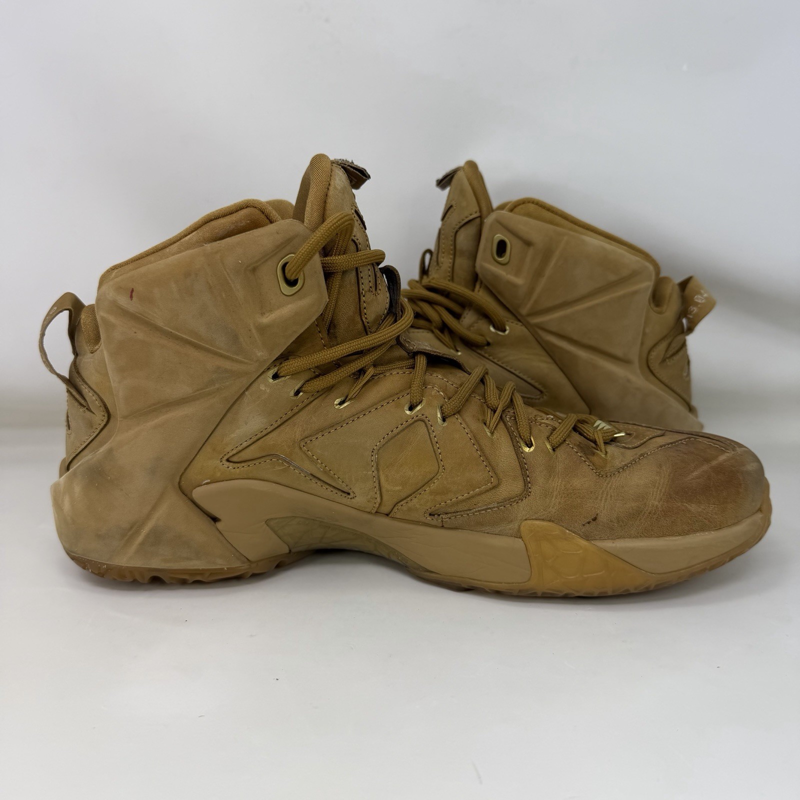 Nike LeBron 12 EXT Basketball Shoes Wheat Men’s Size 12