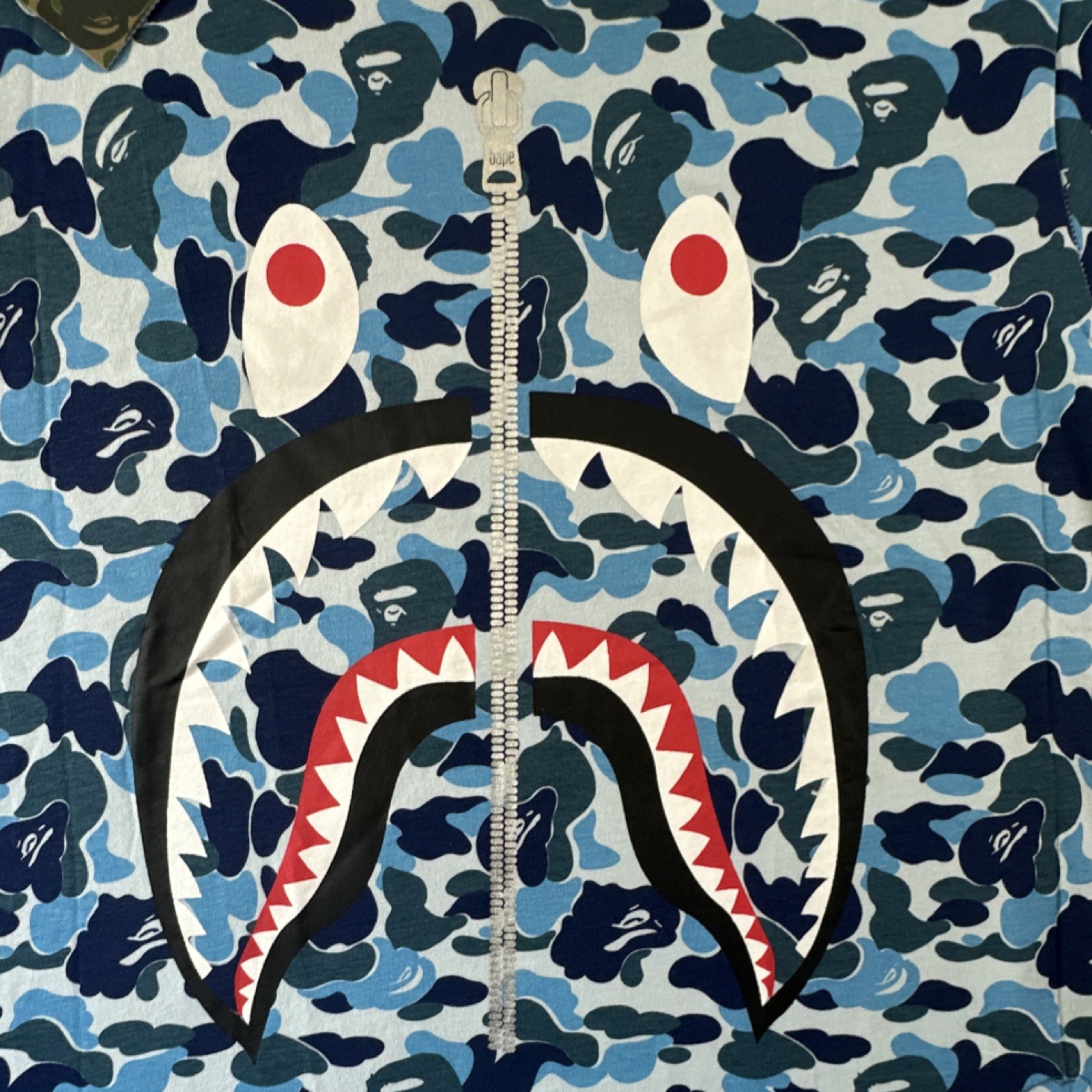 New w Tags A Bathing Ape BAPE Mens XXL Blue Camo Shark Graphic Crew T Shirt