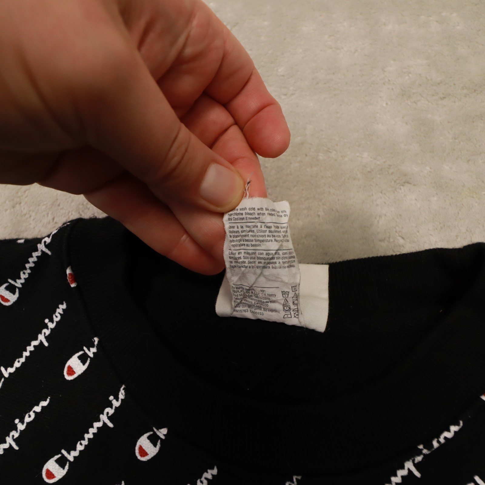 Champion Reverse Weave Y2K Black Diagonal Print Crew Neck Sweatshirt size Large