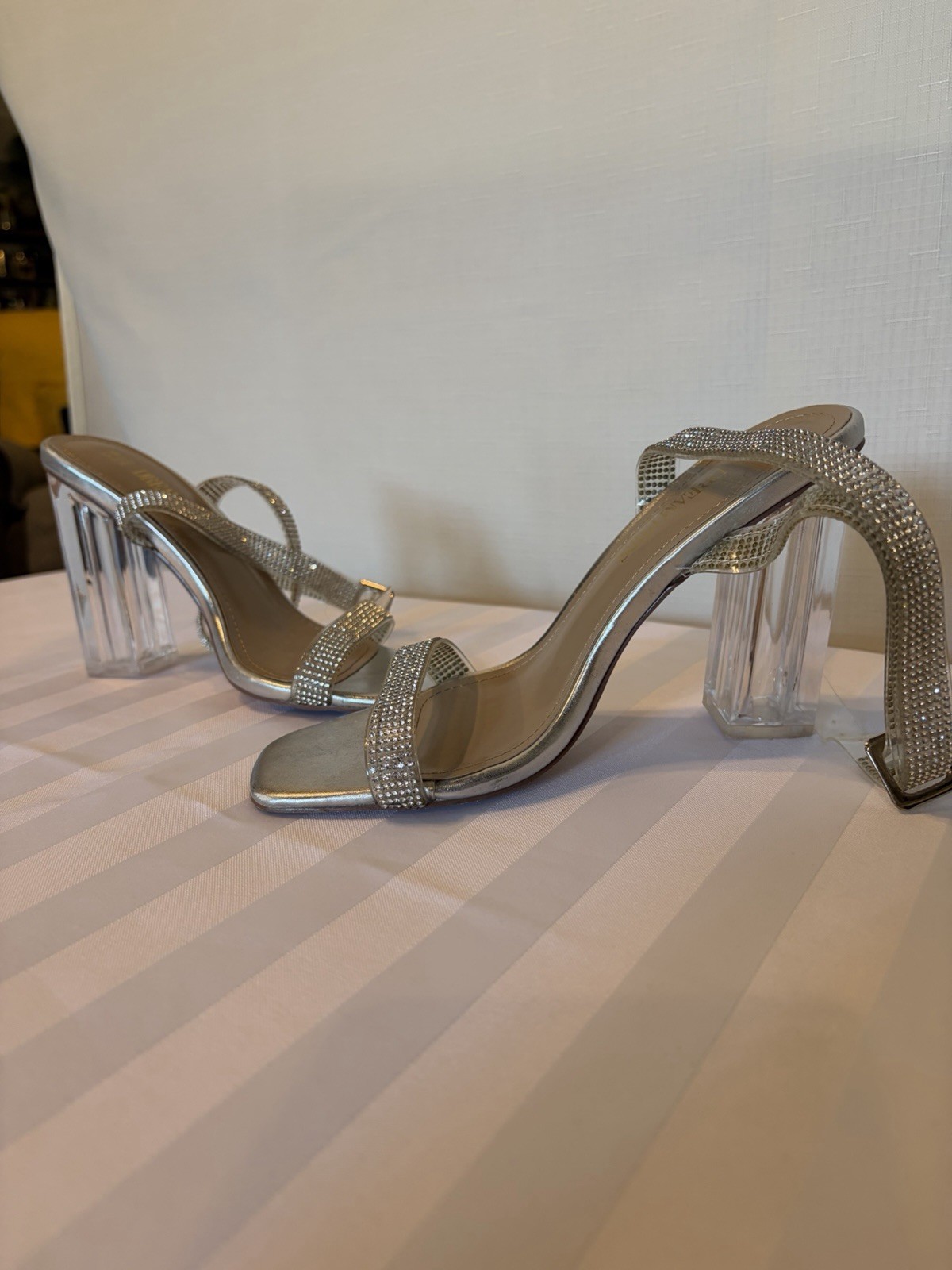 DREAM PAIRS Women’s Silver Rhinestone Strappy Slip-On Square Toe Heels 6.5