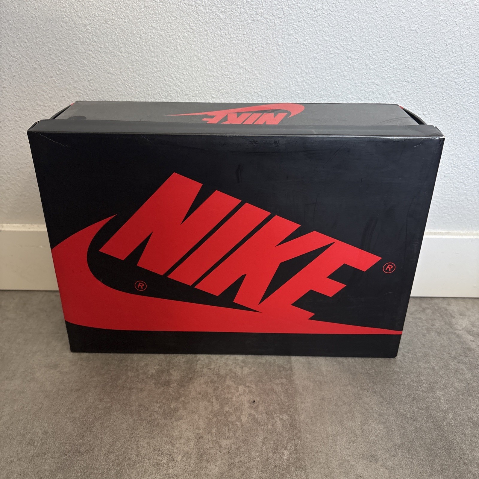 Air Jordan 1 Retro OG High Shadow 2.0 Sneakers Size 10.5