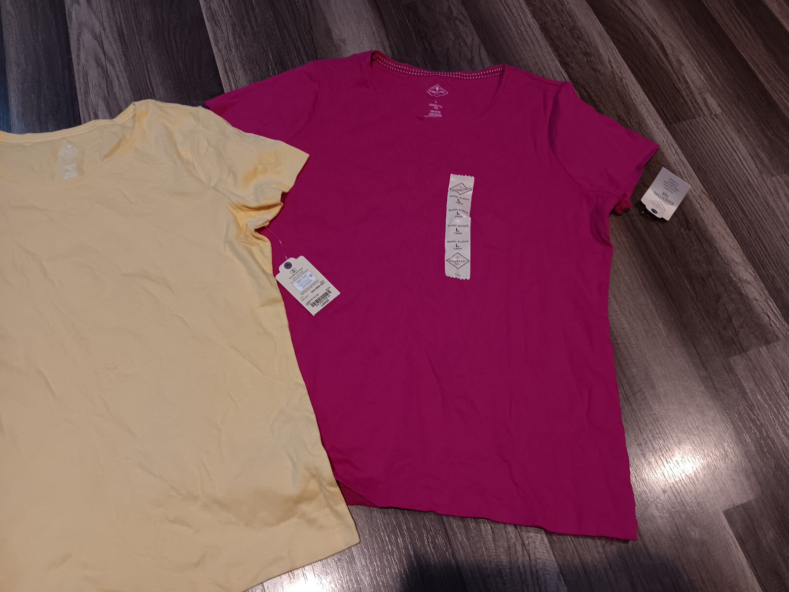 St John essential women L-size pink & yellow lot of 3 short sleeve t shirts NWT