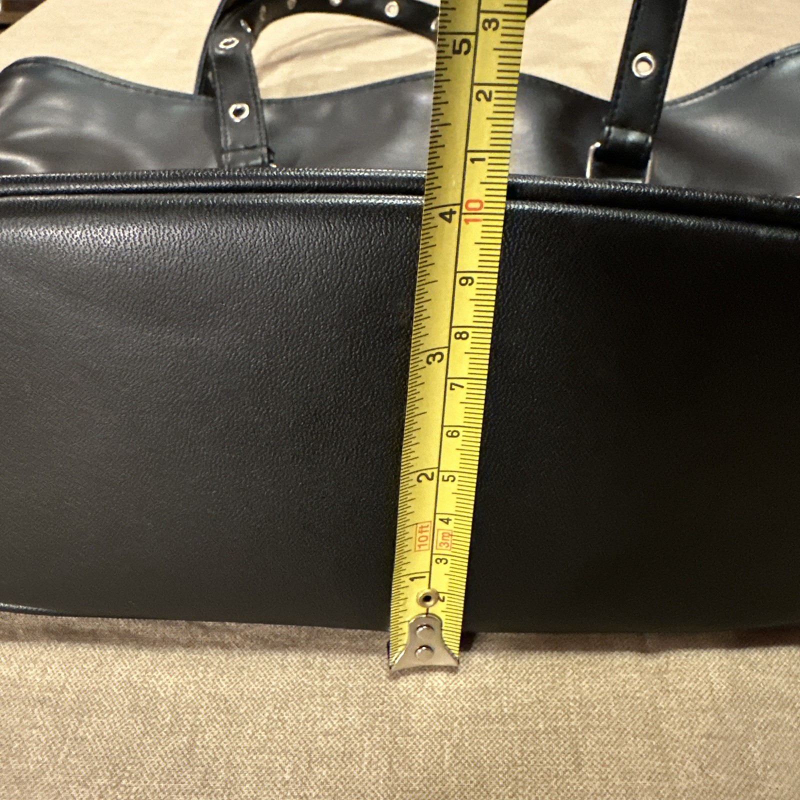RARE Queen Band x We Will Rock You Limited Run Studded Purse w Logo Lining. NWOT