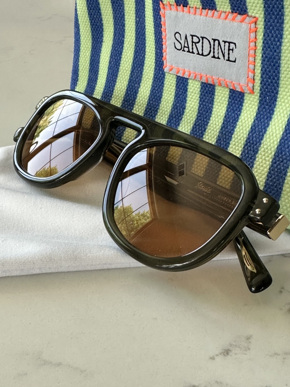 Sardine Stevie Aviator Sunglasses Amber Dip Green Acetate New Cabana Case UV