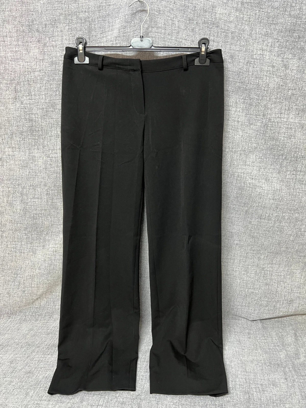 Womens Stylish Black Pattern Suit Size 48 Cropped Jacket and Pants Made in
