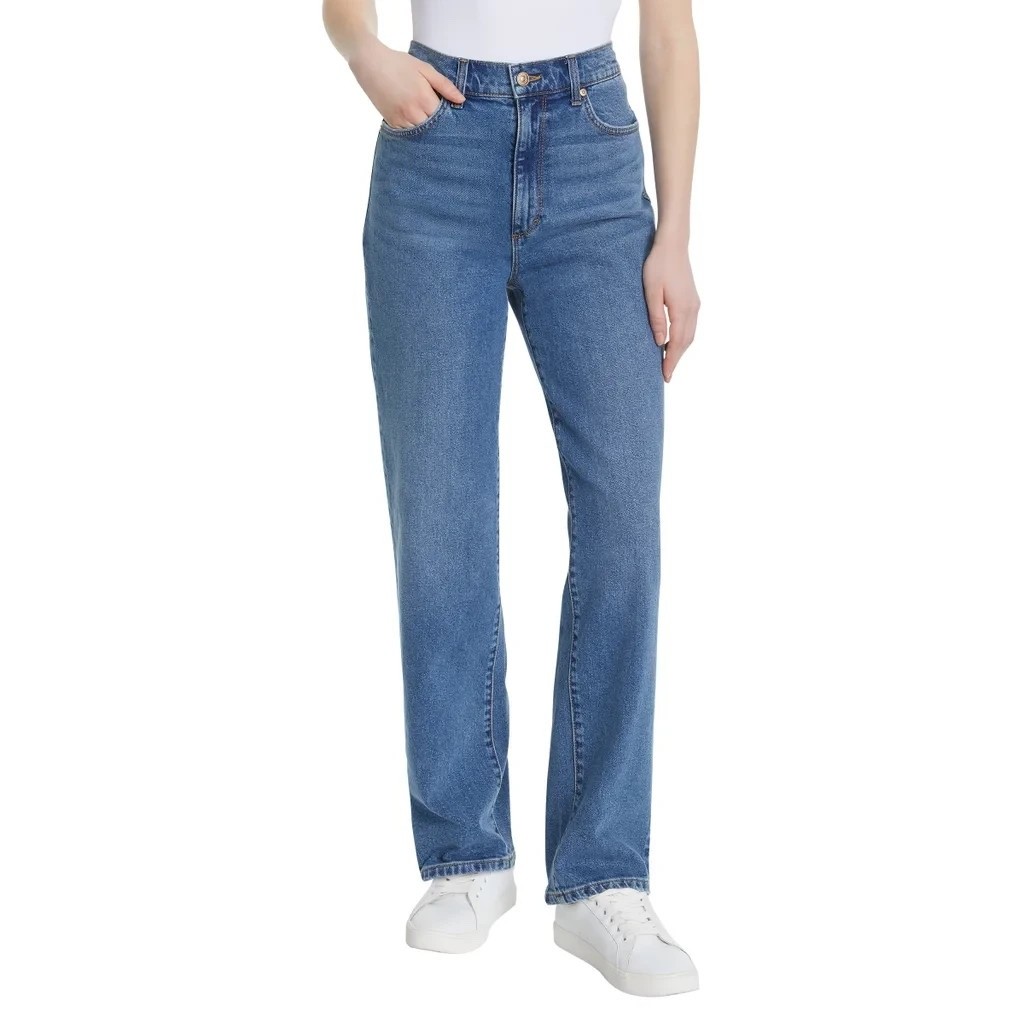 Gloria Vanderbilt Women’s Straight Leg Relaxed Fit Stretch Jean NEW, NO TAGS