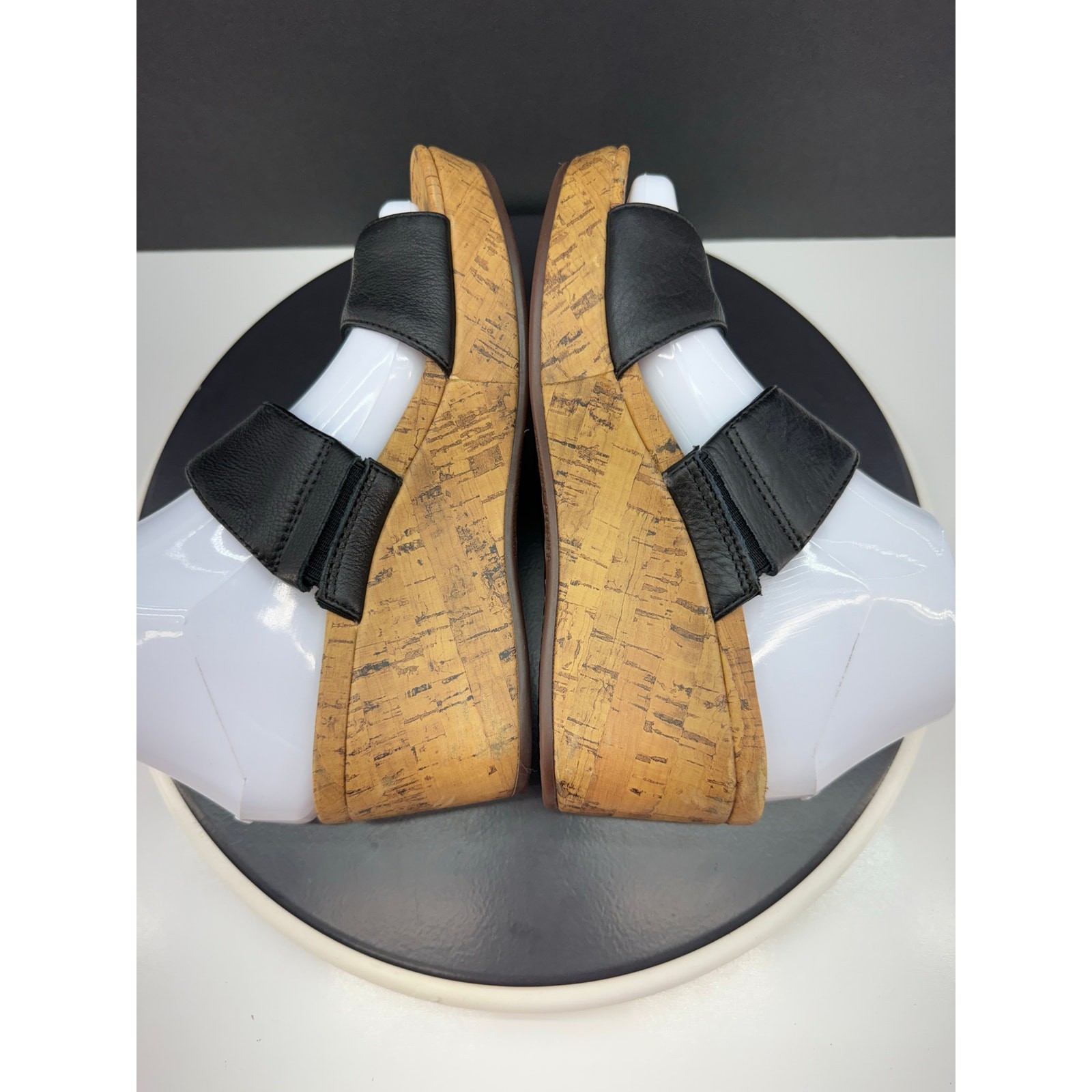 VIONIC Pepper Womens Sz 6 Black Leather Open Toe Platform Slip On Wedge Sandals