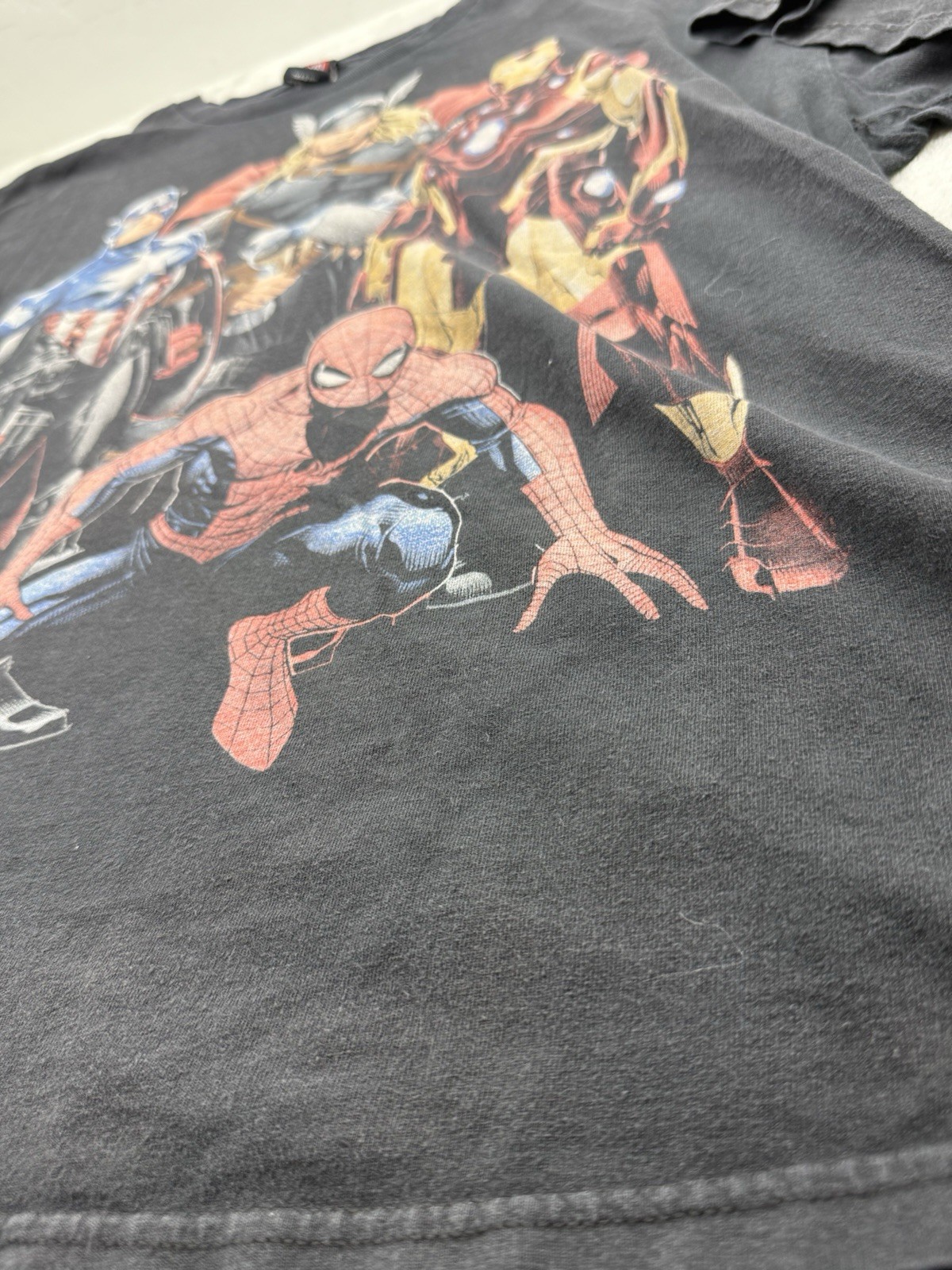 VTG 2011 Marvel Avengers Big Print T Shirt 3XL Spider-Man Mad Engine Men’s