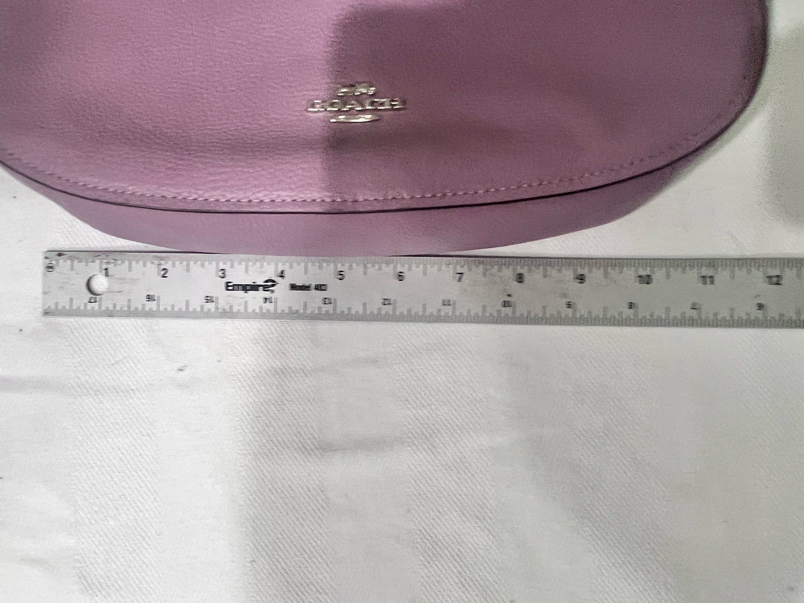 Coach Teri Shoulder Bag in Lilac Pebbled Leather Light purple 11.5 /8.5 Inches