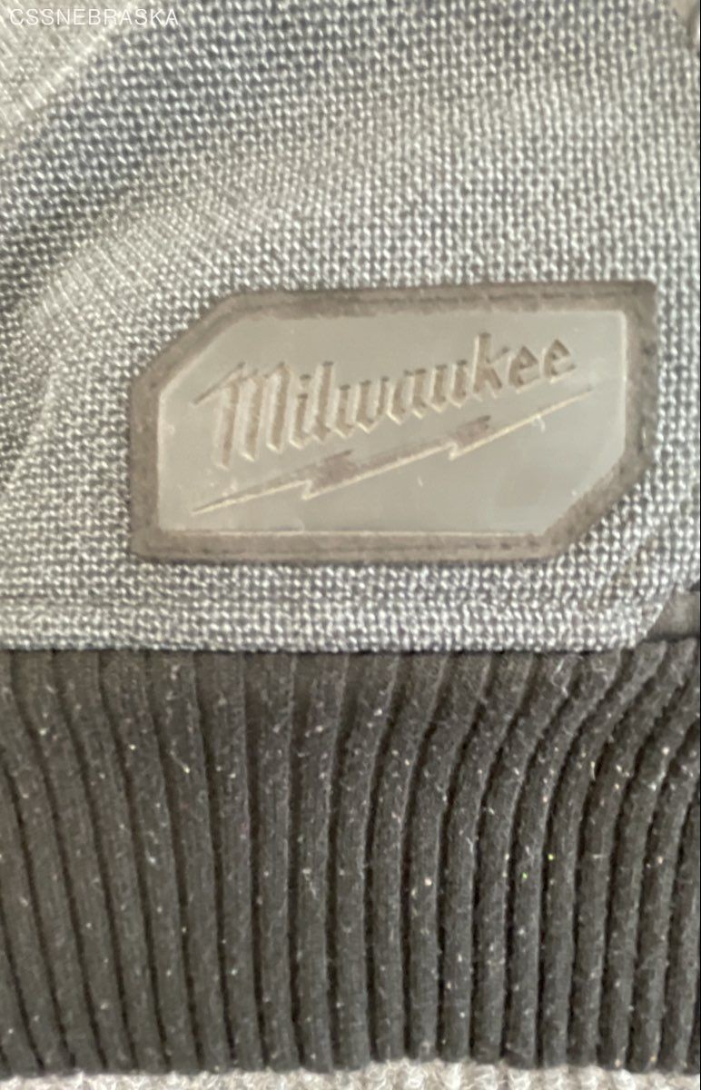 Milwaukee Men’s M12 Heated Hoodie Full Zip Jacket Black Gray Size L