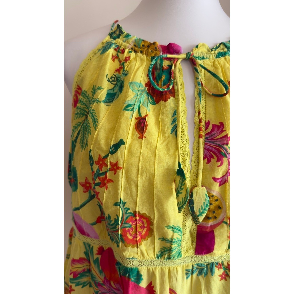 NWOT Farm Rio Yellow Tropical Fruit Print Halter Top Lace Trim Peplum Size XL