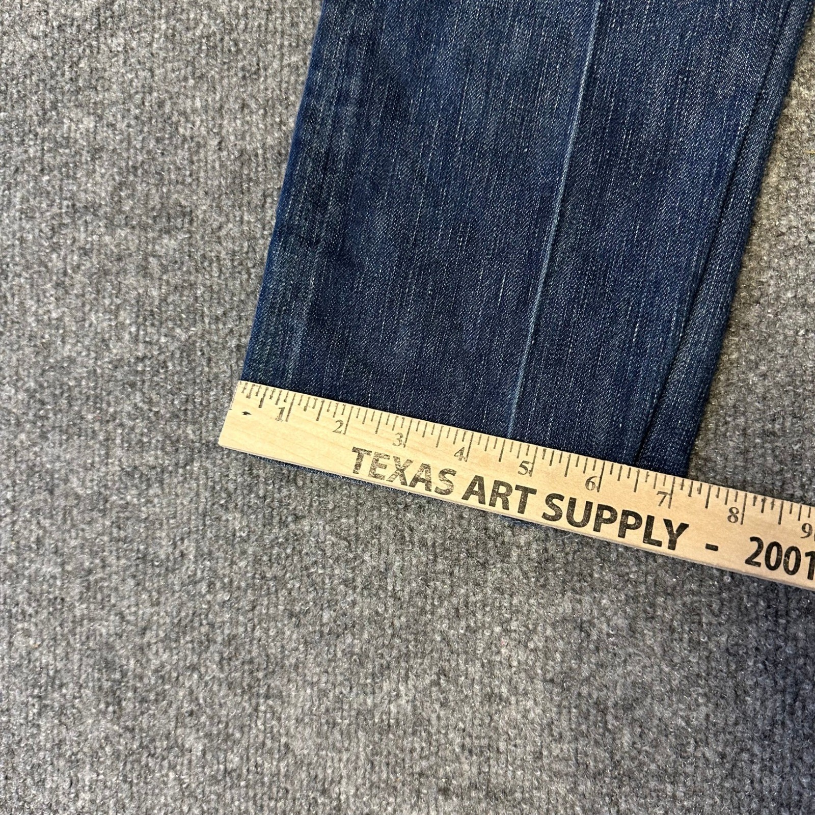 Rock & Republic Jeans Mens Size 28 Blue Straight Leg Cotton Blend USA Made Denim