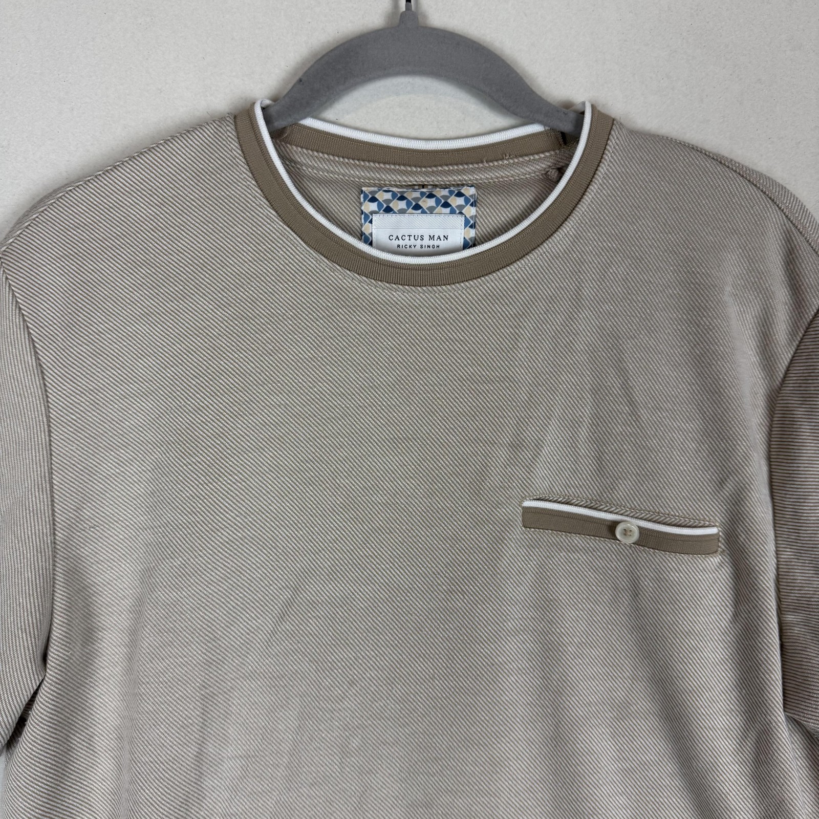 Cactus Man Shirt Mens Medium Beige Stripe Ringer Crewneck Pocket Jersey Tee