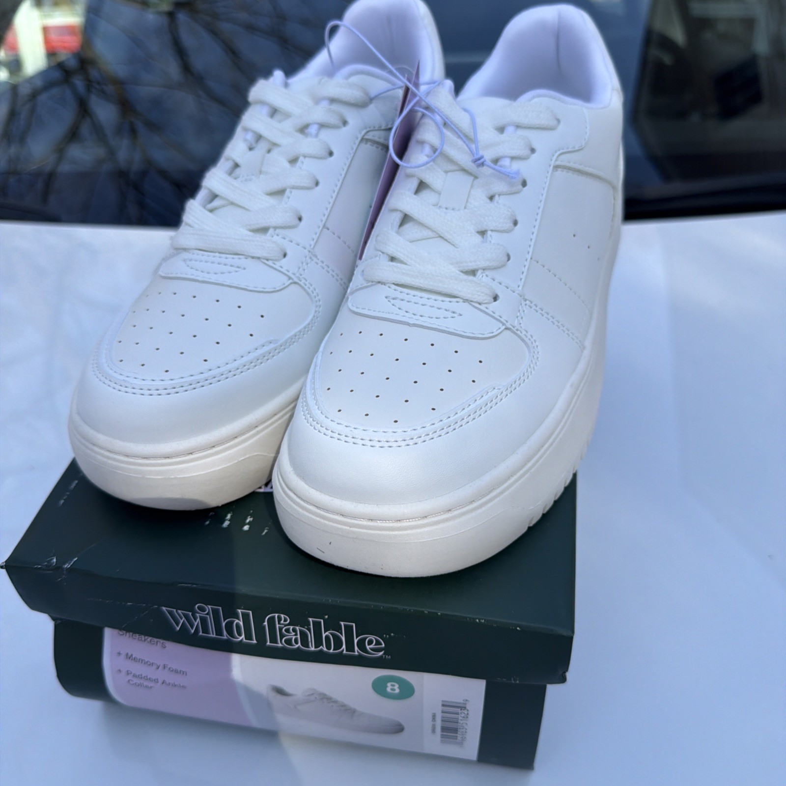 Wild Fable Lola Low Casual Fashion Womens Sneakers White Size 8
