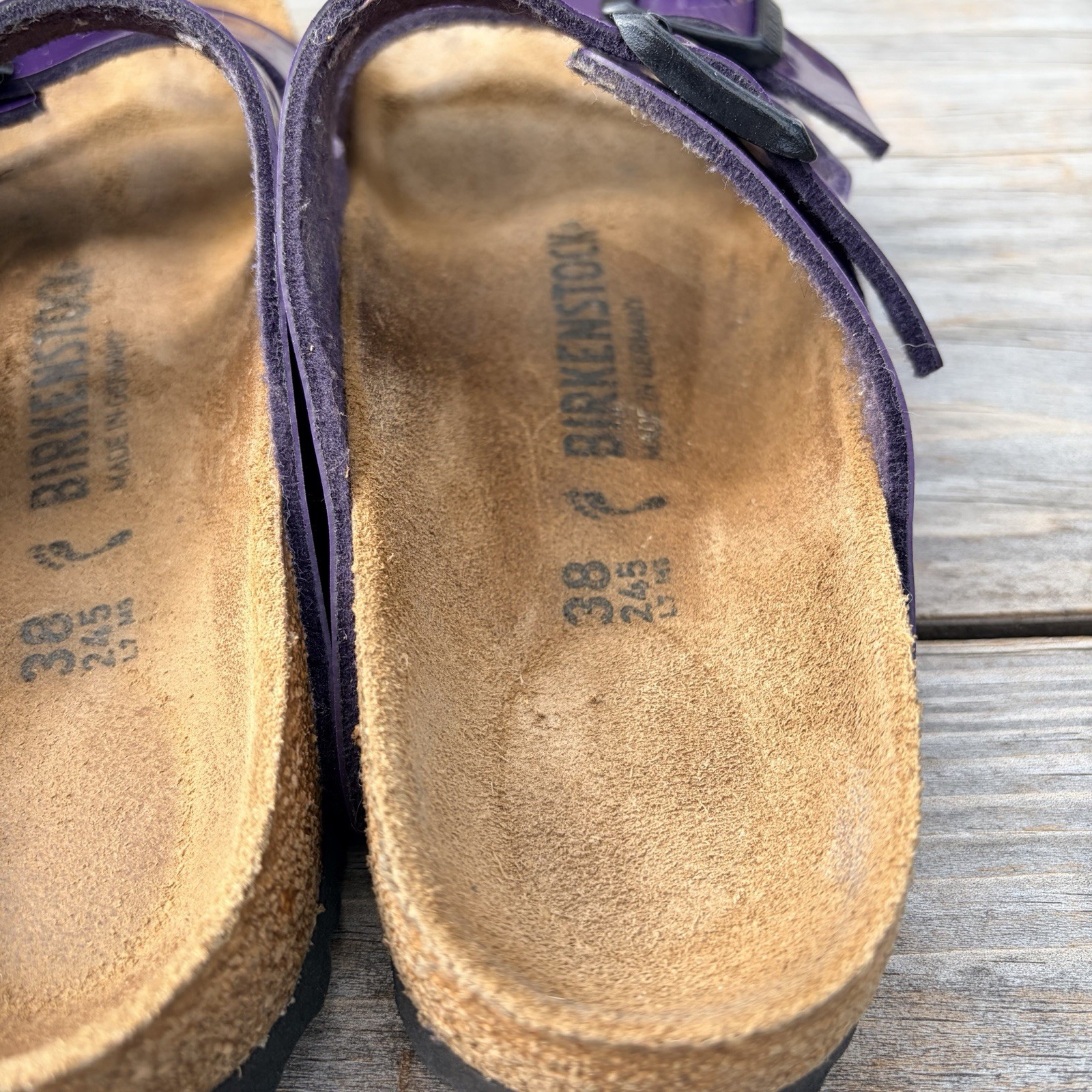 Birkenstock Arizona Patent Birko-Flor Sandals in Plum Size 38 7.5 US