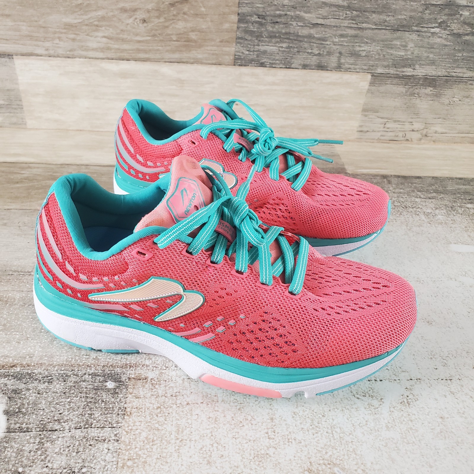Newton Kismet 7 Womens Shoes Sz 5 Running Coral Mint Mesh Lace Up Sneakers