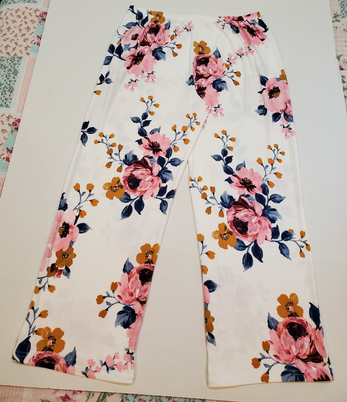 Women’s Top & Pants Set Long Sleeve Pull-On Size 2XL Floral Ivory Pink Blue
