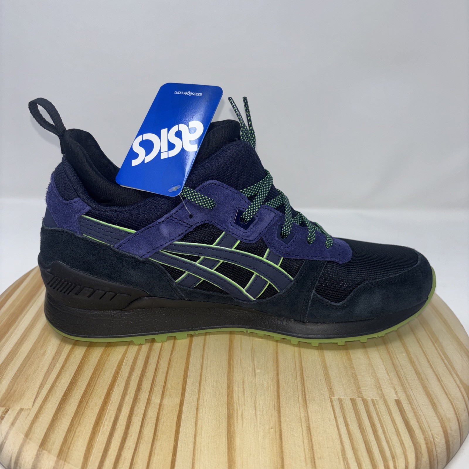 ASICS Men’s Gel-Lyte MT Athletic Sneakers, Black/Peacoat, Sz 9