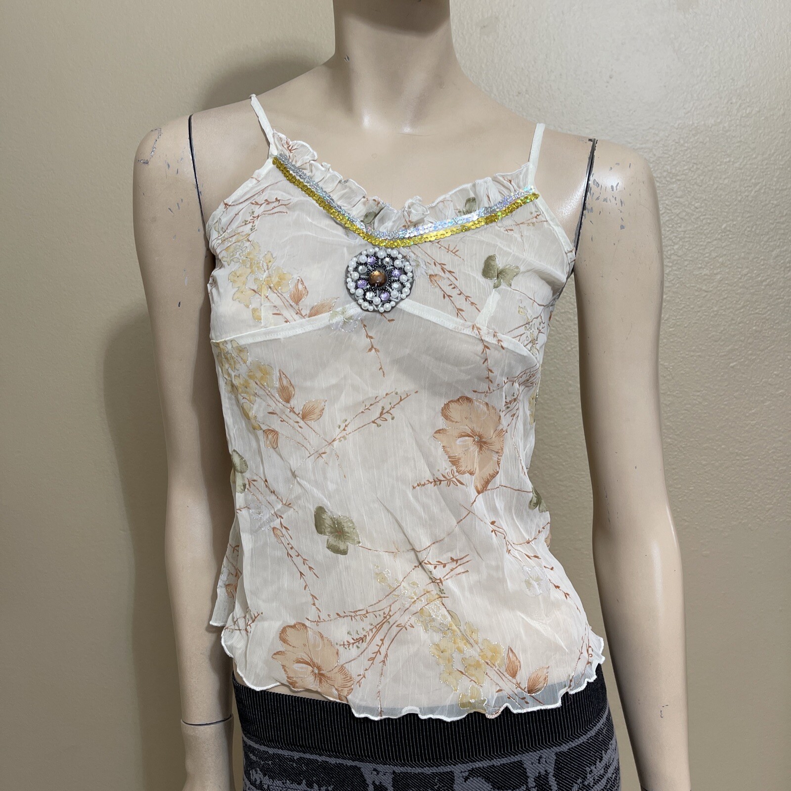 Women’s Ivory Floral Polyester Casual Opened Beaded Sheer Sample Size M Top