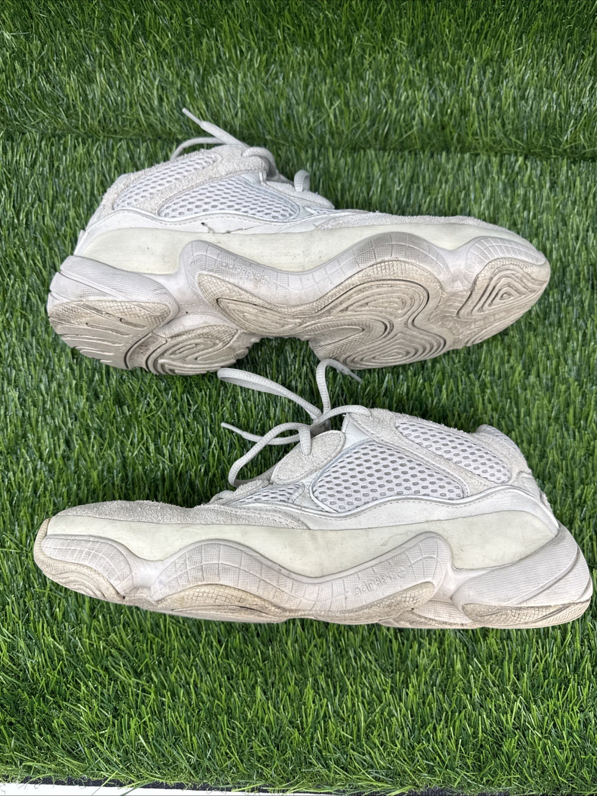 ADIDAS Yeezy 500 “Blush” Size 9M/10.5W *Pre-Owned*