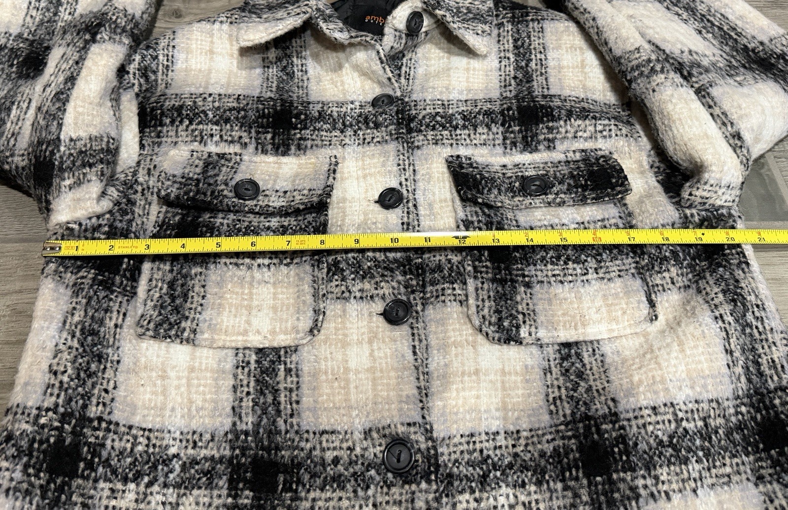 Ambiance Outerwear Button Down Black Cream Plaid Womens Jacket Shacket Small