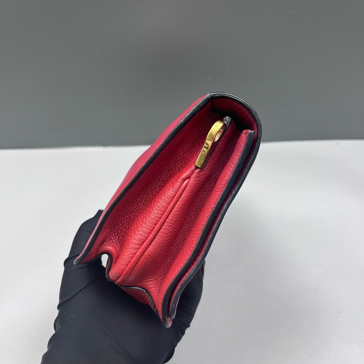 Prada Pre-Owned Authentic Crossbody Bag 20*14*8 Free Tracked Shipping