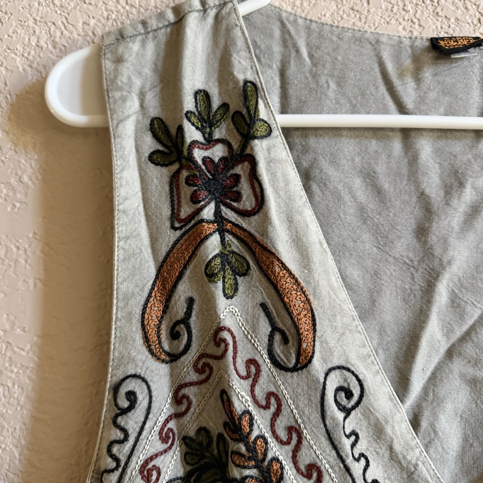 Sacred Threads Grey Floral Embroidered Vest Button Up One Size Boho Ren Faire