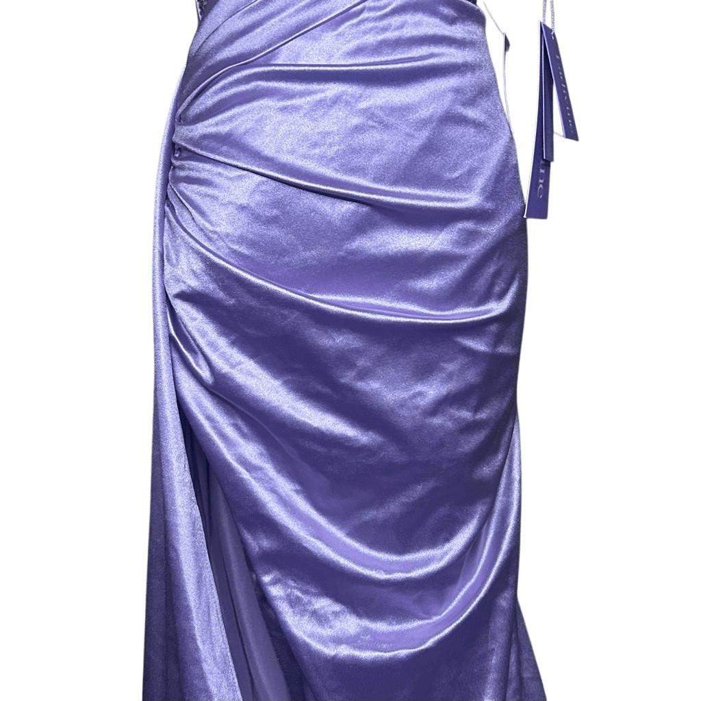 NWT Ladivine By Cinderella Divine Lavender Prom Long Gown Size 4 Satin Beaded