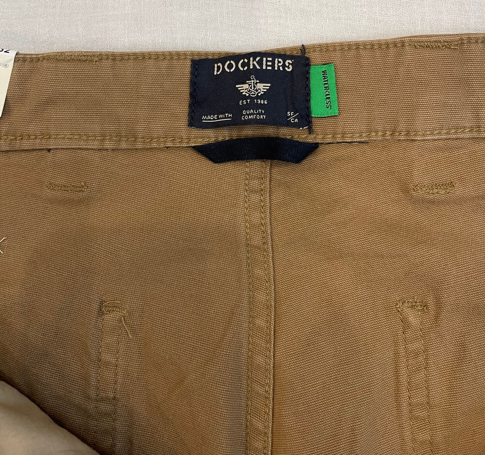 Dockers Mens Utility Pants Straight Fit Stretch Sizes: 33, 34, 36, 38 Brown