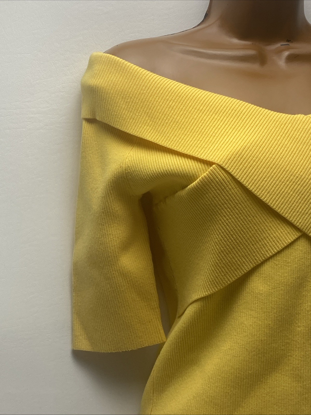 Nordstroms Bailey/44 Off Shoulder Ribbed Knit Top Shirt Yellow Size Small $178
