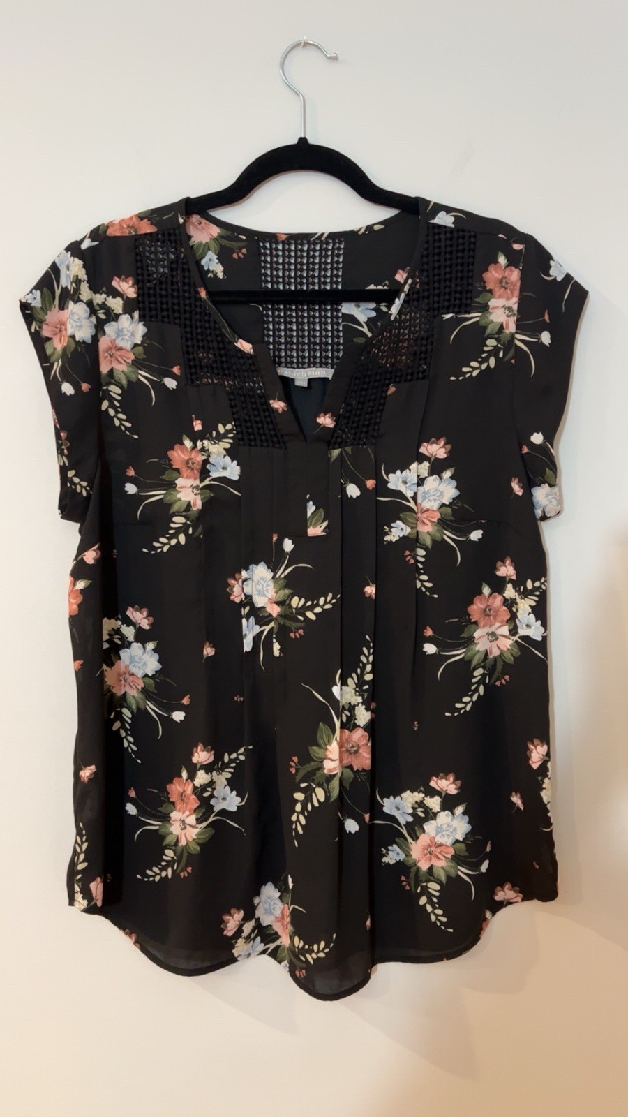Daniel Rainn Womens L Black Floral Crochet Lace Yoke V-Neck Cap Sleeve Blouse