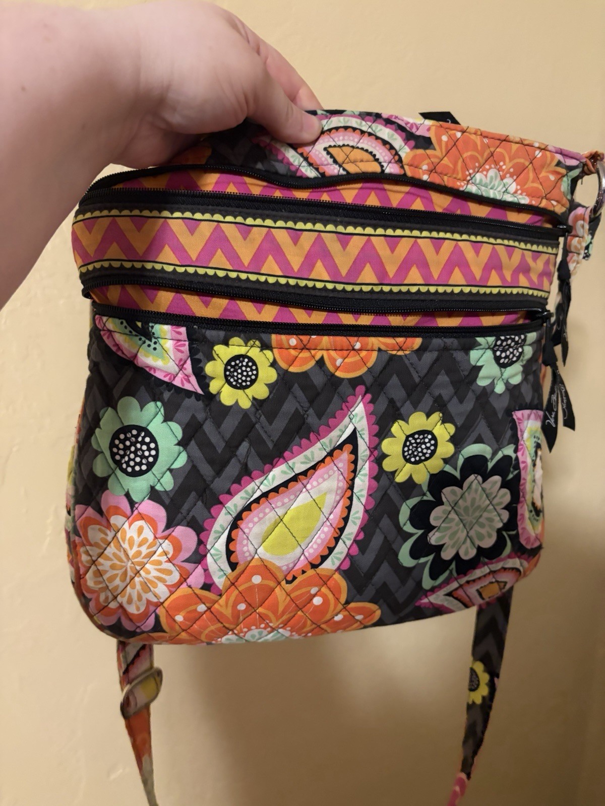 Vera Bradley Multicolor Floral Zip Crossbody Bag Purse w/ Strap, Inner Pockets