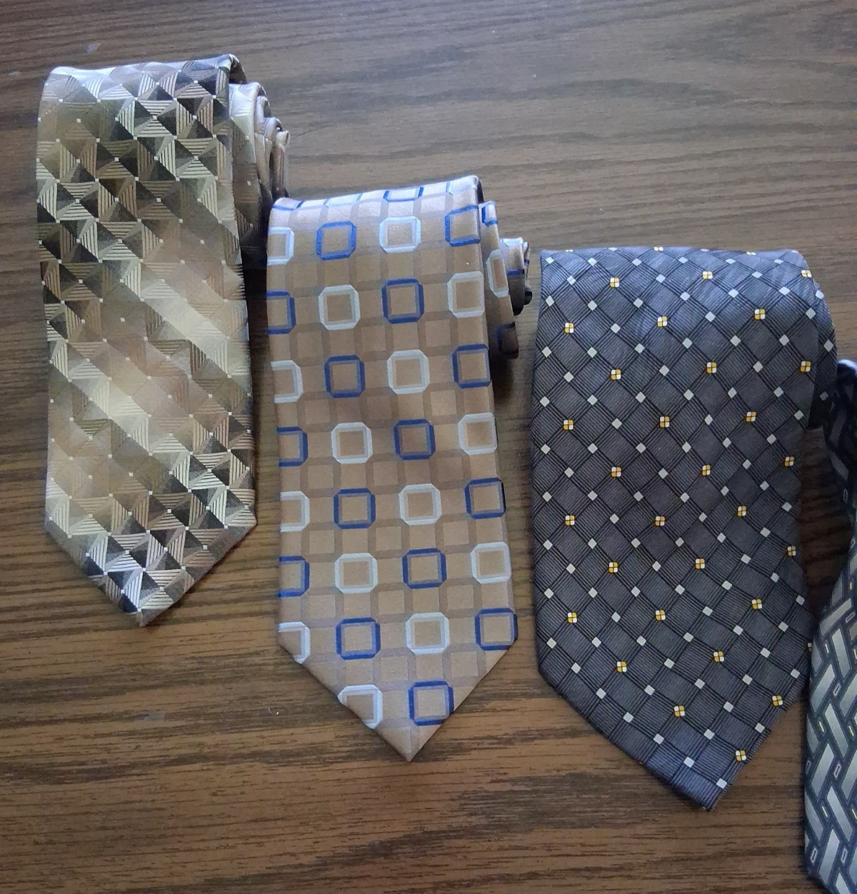 Lot of 7 Taupe Gray Black Neckties Name Brands Assorted Sizes Patterns Fabric
