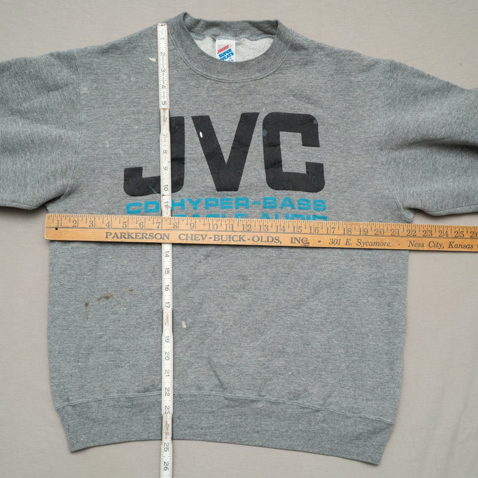 Vintage 90s JVC CD Hyper-Bass Portable Audio Distressed T Shirt Adult XL Paint