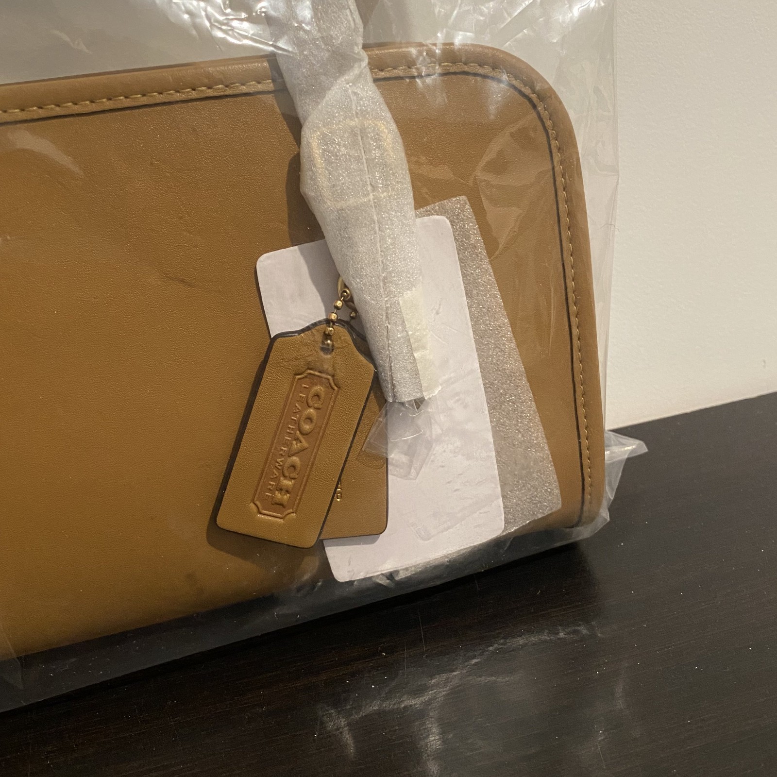 COACH Swing Zip Bag Small Leather Shoulder bag CM565 Honey Brown NWT Authentic