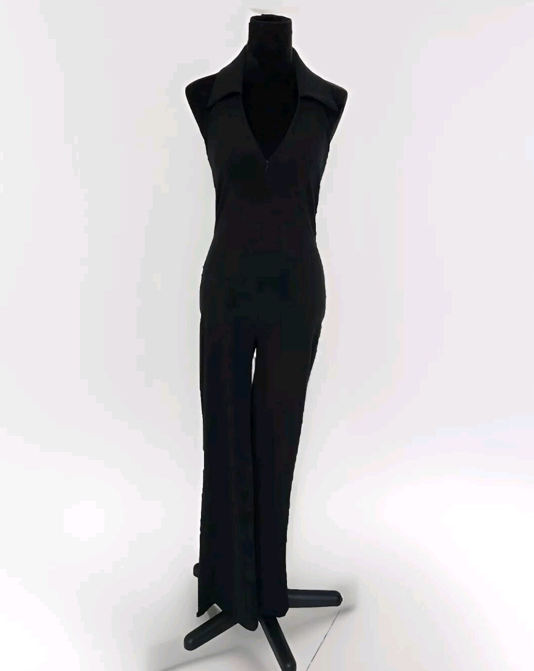 Vtg Trilogy Rampage Clothing Co Black Jumpsuit V-neck Collared FRONT ZIP Size M
