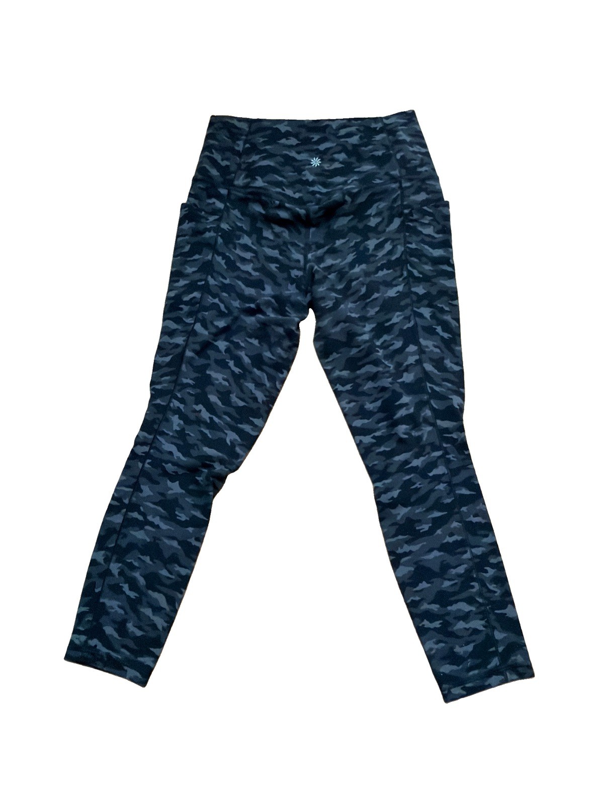 Athlete 7/8 Leggings With side Stash pockets Size medium!!!
