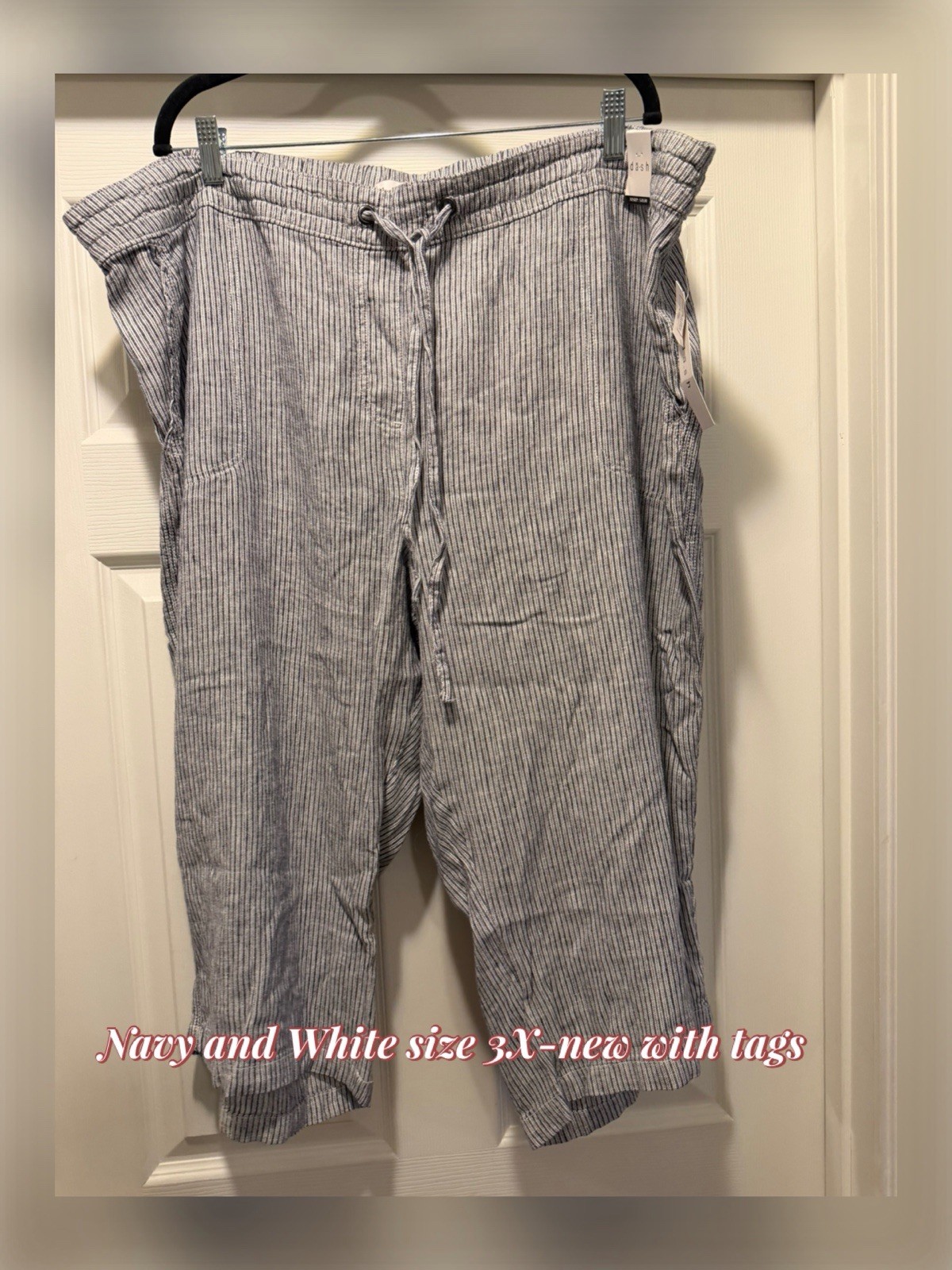 JoyLab Women’s Plus Size 3X Navy/White Striped Drawstring Capri Pants Pockets