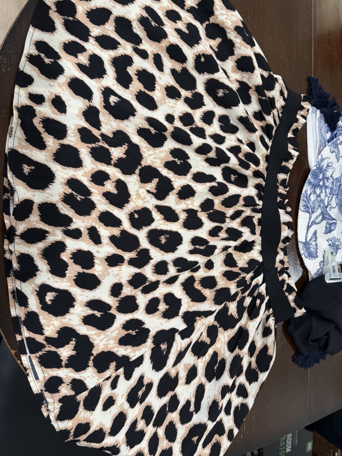 SHEIN Curve Plus 1XL Skater Short Leopard Animal Print Elastic Waist Skirt