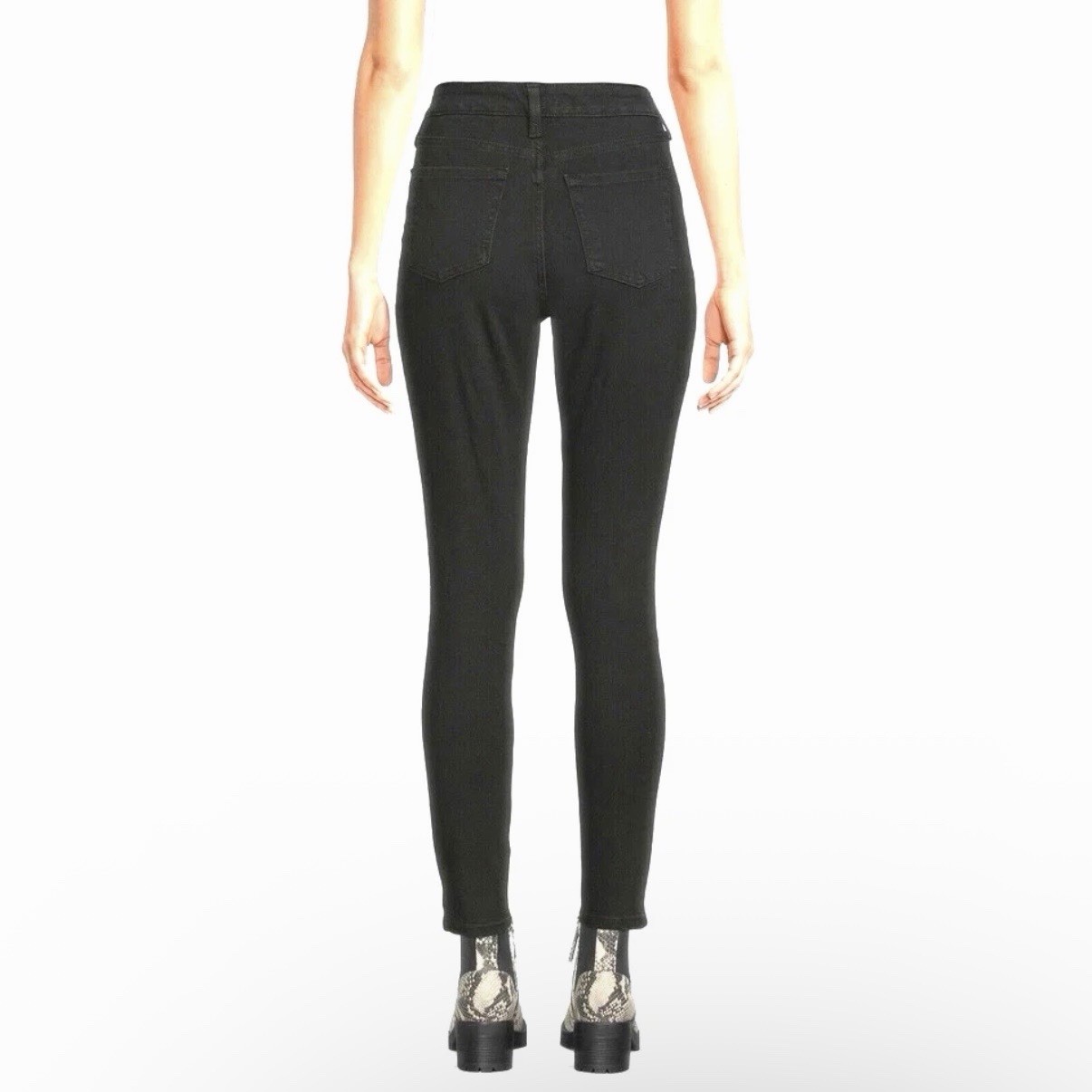 NEW Time & Tru Women’s High Rise Curvy Skinny Jeans Size 12 Reg Black Denim