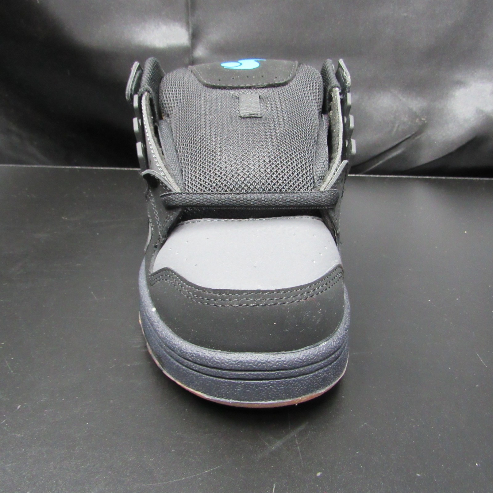 DVS Skateboard Shoes Celsius Black/Orange/Blue SIZE 9