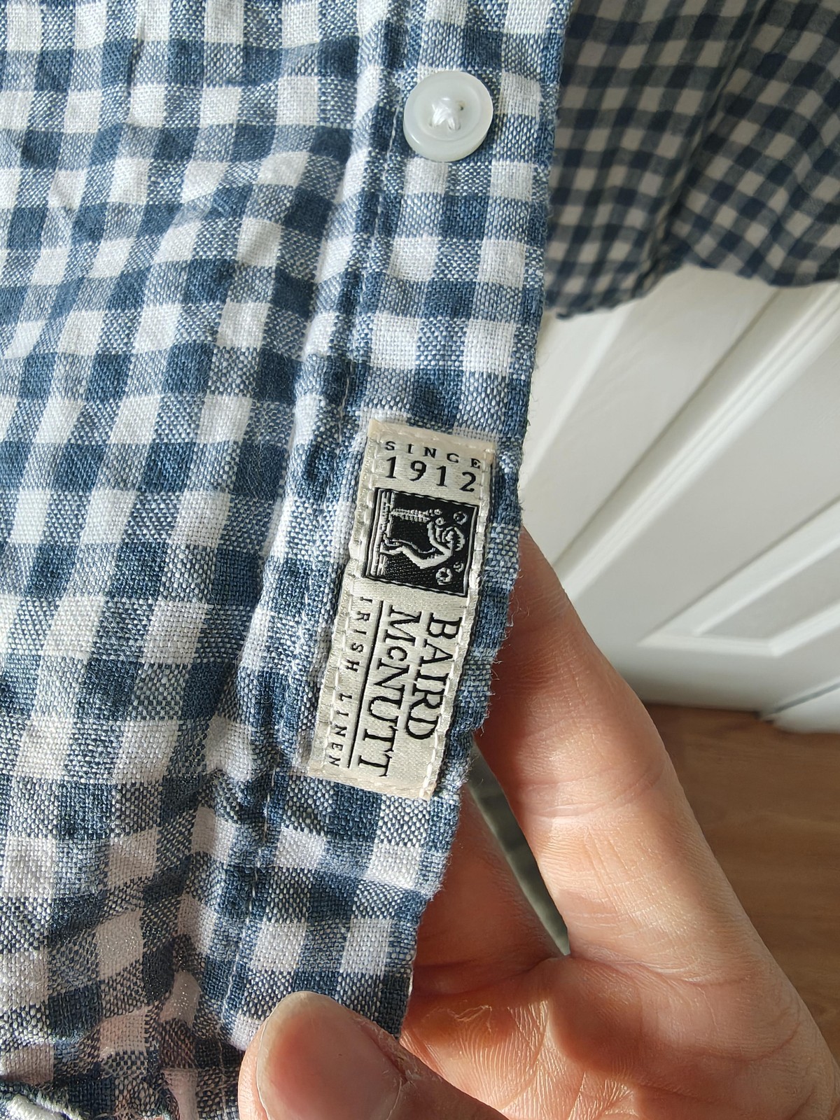 J Crew Men’s Size S Baird McNutt 100% Irish Linen Slim Button Shirt Blue Gingham