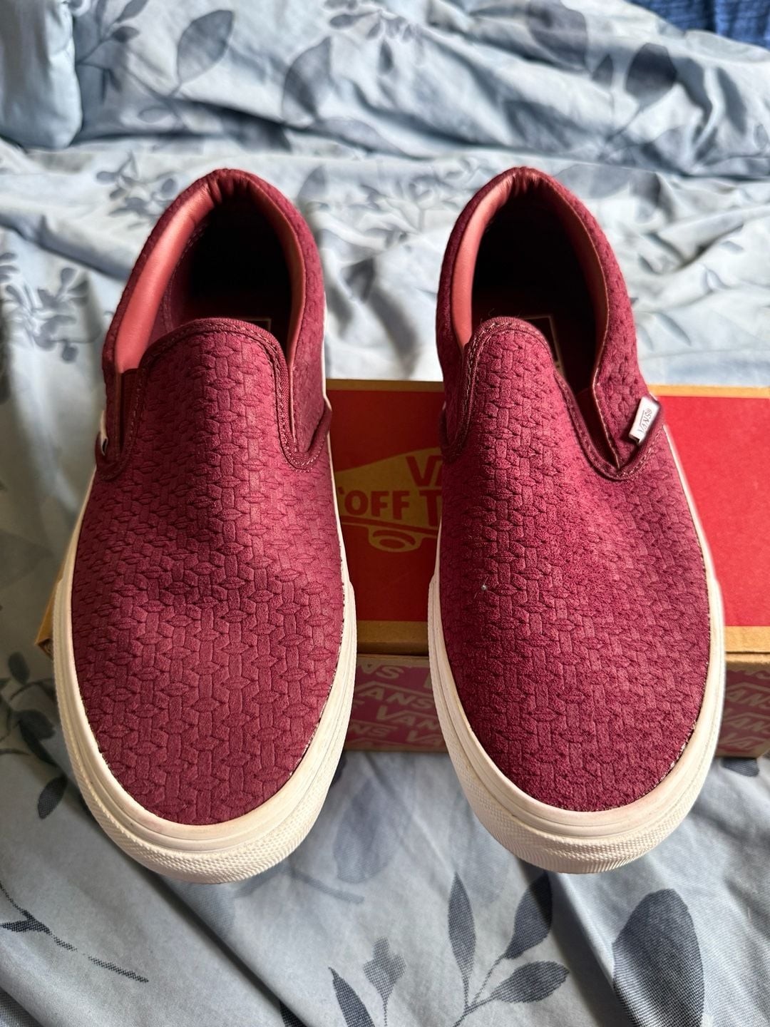 Vans Classic Slip-On Suede Embossed Weave Port Royale/True White