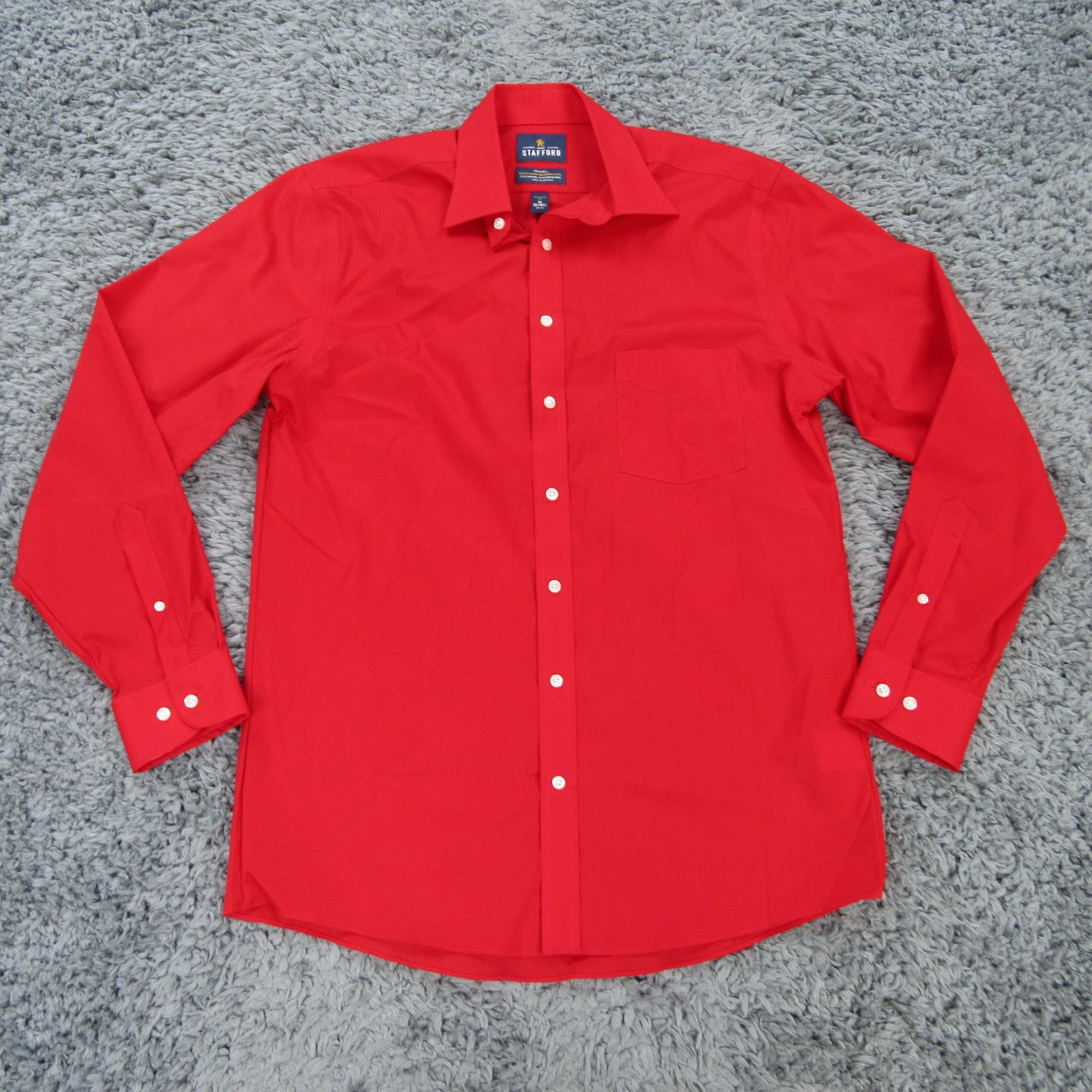 Stafford Travel Shirt Mens Medium Red Regular Fit Broadcloth Easy Care Button Up